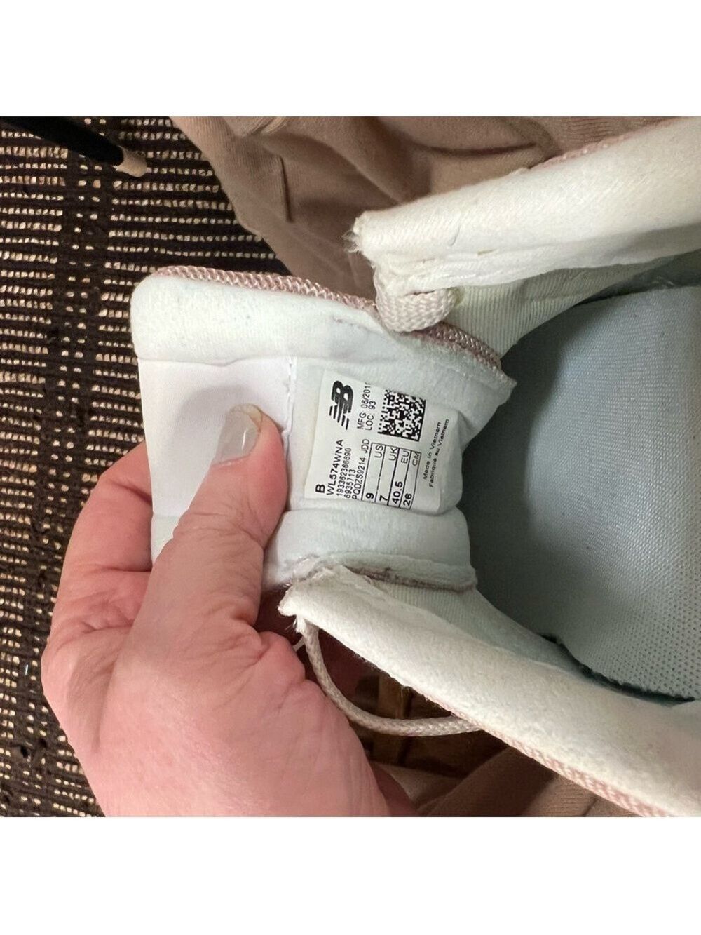 New Balance 547 Series Cream and Pink Sneakers (Gently used) - Picture 7 of 8
